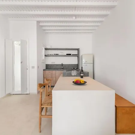 The Form Exclusive *